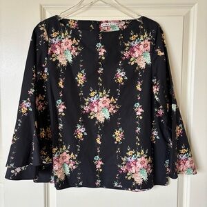 Alice & Olivia Shirley Flared-Sleeve Printed Top